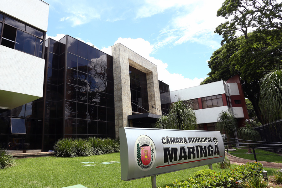  Câmara de Maringá inicia nova legislatura com mais vereadores